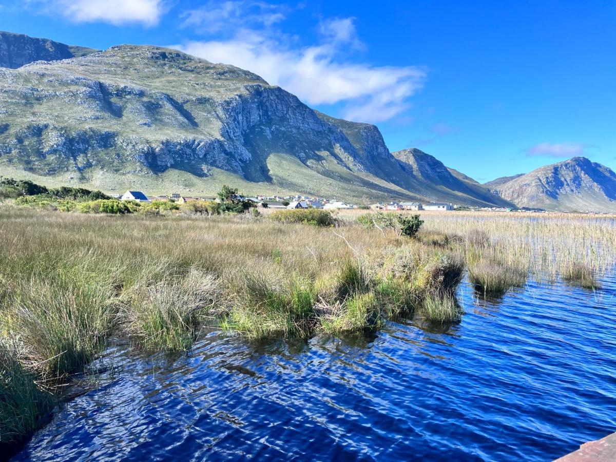 Silverdunes - Seaview Bettyʼs Bay Buitenkant foto